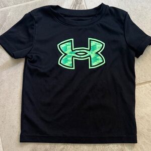 Under Armour Kids Tee in Black with Green Logo
